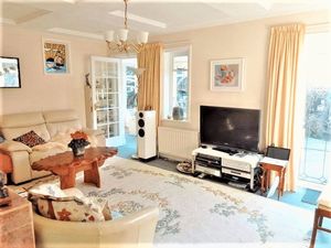 Photo 24- click for photo gallery